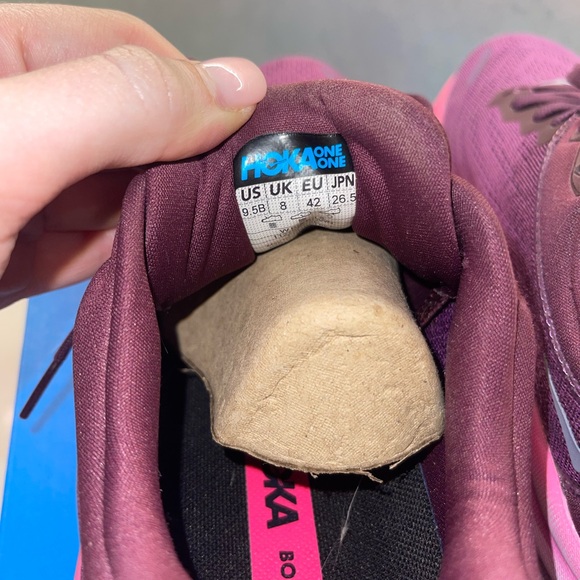 Hoka Women's Bondi 8 Sneakers - Picture 7 of 9